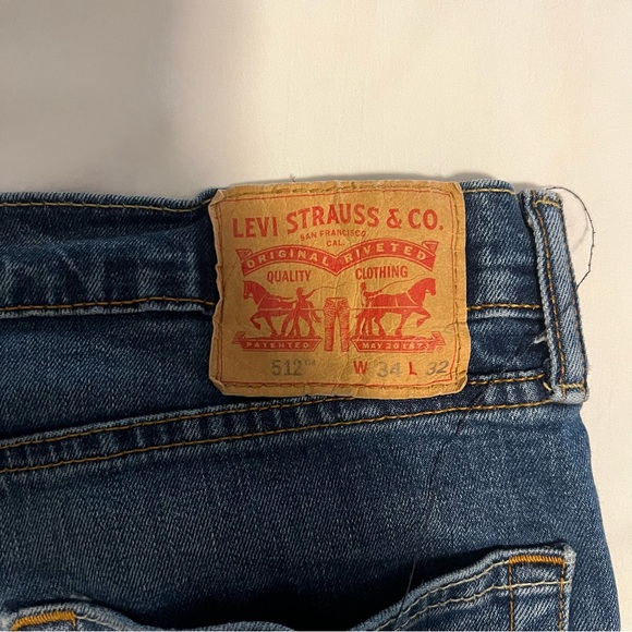 Levi’s jeans pants - Picture 3 of 3
